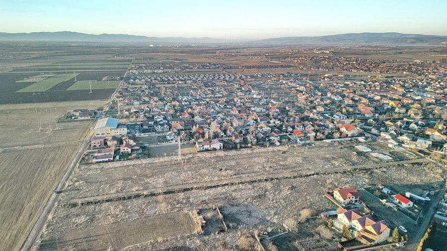 Teren intravilan cu Autorizatie de Construire