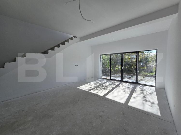 Casa semifinisata, 150 mp utili, zona urbanizata, intrare Jucu