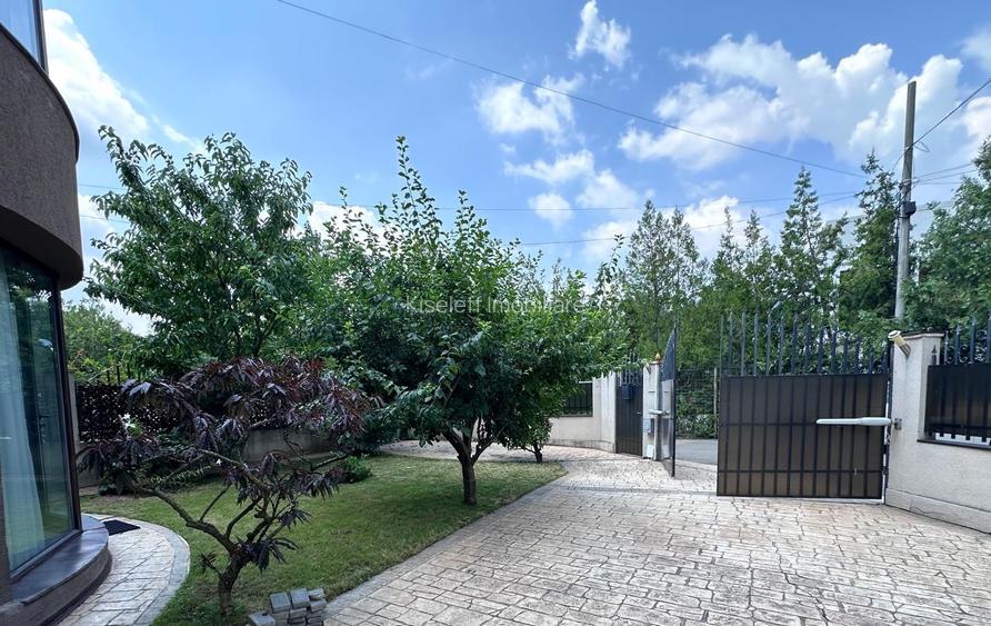 Vila nouă individuală  P+2 cu garaj pentru 2 mașini,terasă ,grădină. - 3