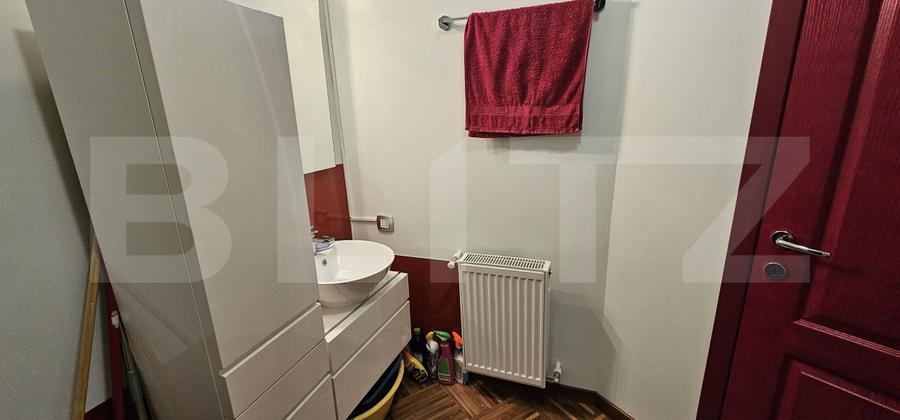 Class Parc etaj 1, renovat recent 2 camere decomandate 67 mp