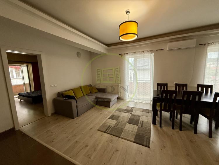 De închiriat - Ap. 4 camere, curte comună, Florești, 90 mp.