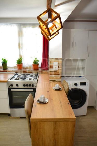 Apartament 3 camere de vanzare in Centru Oradea, Oradea