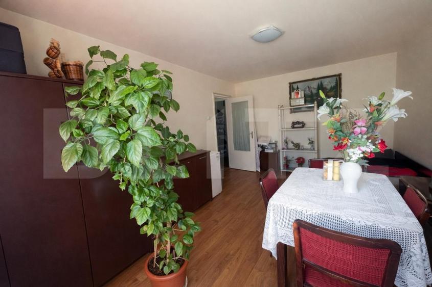 Apartament 3 camere, 70 mp, zona Blocuri - Campia Turzii