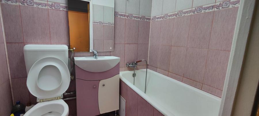Apartament 3 camere de vânzare Drumul Taberei