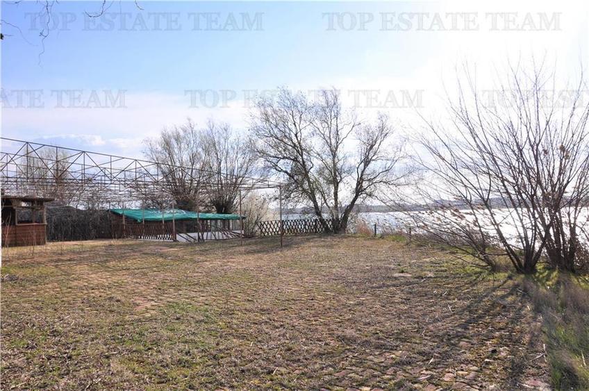 Investite Premium pe Malul Lacului în Mamaia, Constanta - Teren cu Potential Exc
