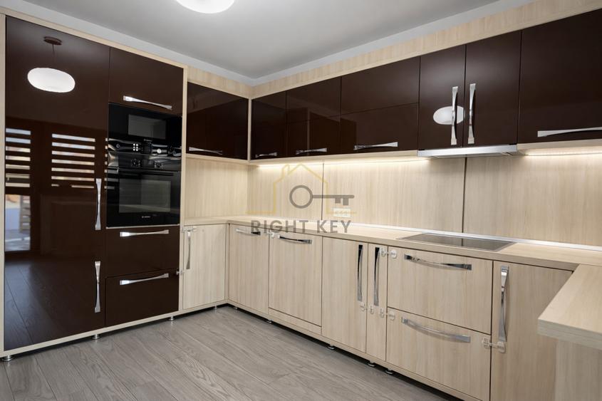 Vila Smart, Premium, 327mpu, 1000mpt, mobilata si utilata, 18kw!