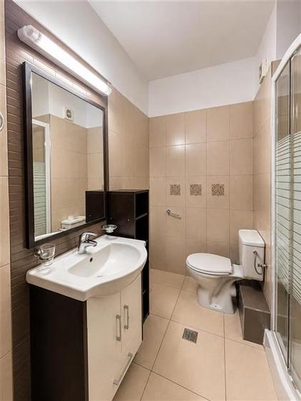 Apartament cu parcare subterana, Central, Brasov
