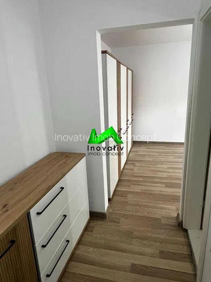 Garsoniera spatiosa birou de inchiriat Sibiu Bld Victoriei - 5