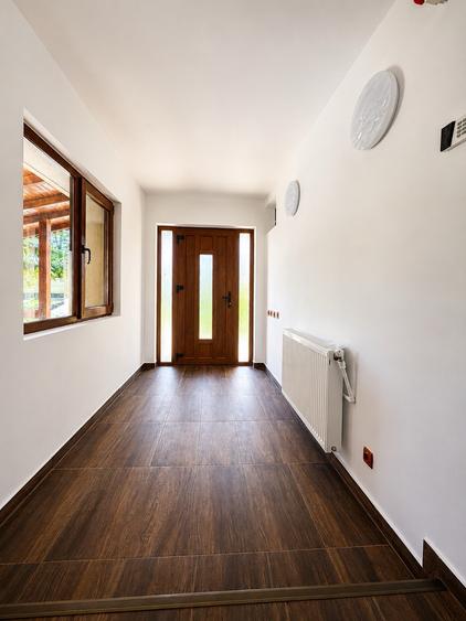 Vila cu 4 Dormitoare | Teren 1.438 mp | Aleea Manastirii | 5 min de Târgoviște