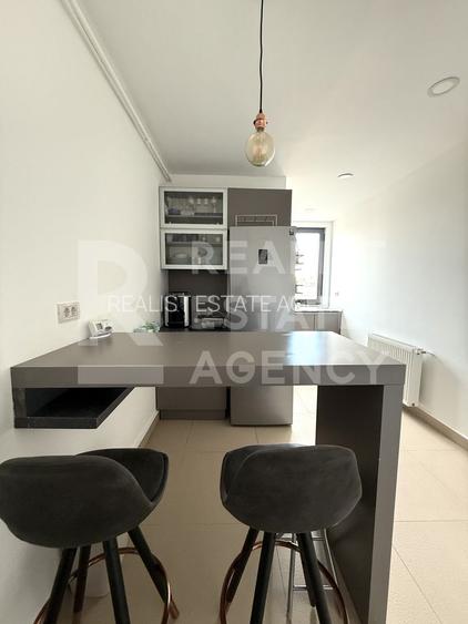 Chirie,  2 camere + parcare,  zona Aviației - 9