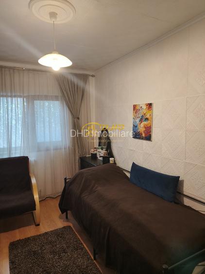 Apartament 3 camere decomandate, zona Tatarasi-Gradinari. - 4