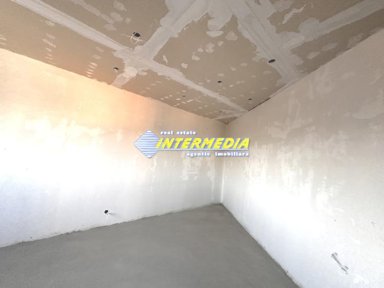 Apartament 2 Camere Deco Nou 59 mp Finisat la cheie Alba Zona CENTRU spre Gara