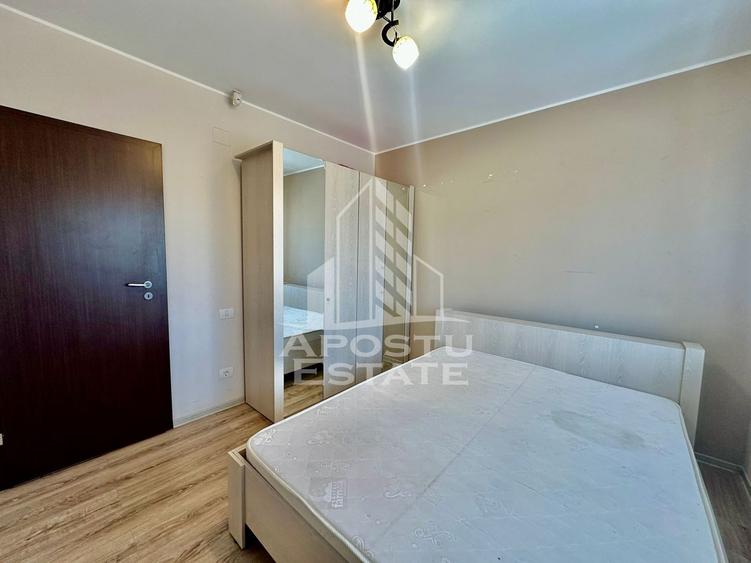 Apartament de vanzare cu 3 camere, etajul intai, Dumbravita