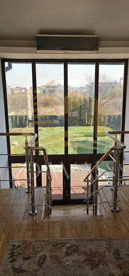 Casa de închiriat 6 camere 350mp | 1.300 mp Teren | Europa
