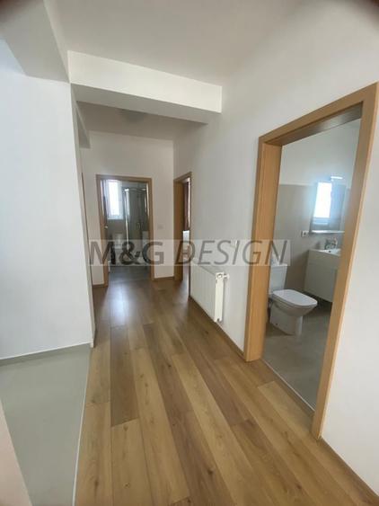3 camere deosebit etajul 1 Braytim CENTRALA PROPRIE