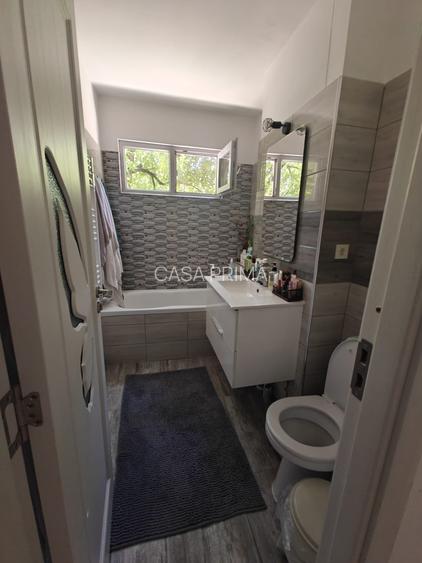 Apartament 2 camere, etaj 1, renovat total | Podu Roș - Liceul "Cantemir" - 3
