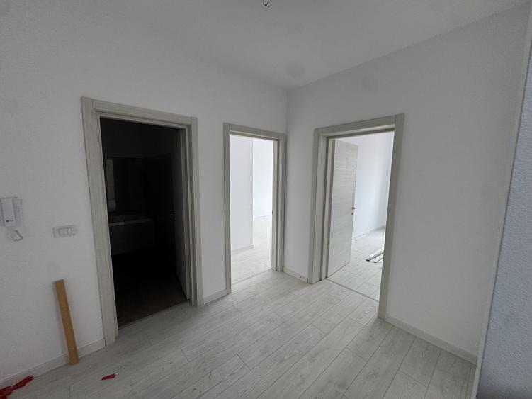 Apartament 3 camere | Giroc | Decomandat | Parcare inclusa