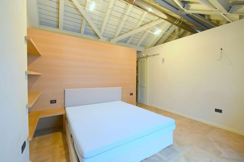 Penthouse de inchiriat - zona Centrala