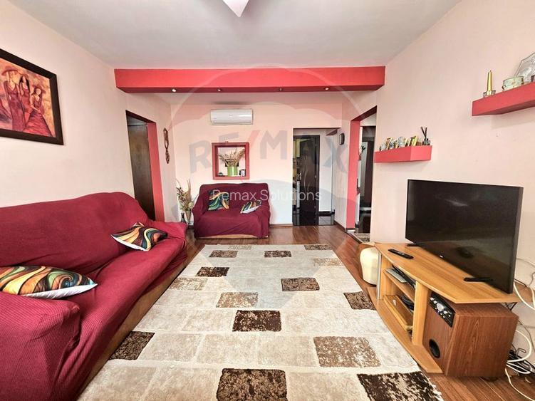 Apartament cu 3 camere de vanzare Casa de Cultura Constanta - 2