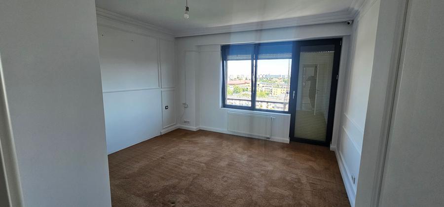 Inchiriere 4 camere Central Park
