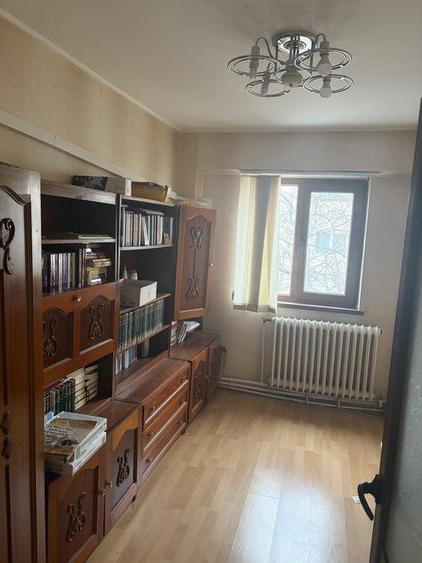 Ap 3 camere, Obor, conf 1 decomandat, mobilat si utilat