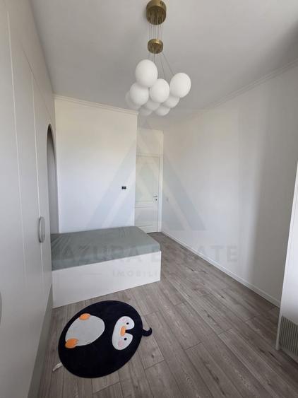 Apartament ultrafinisat 72 mp utili 3 camere 2 bai lift C. Surii Mici