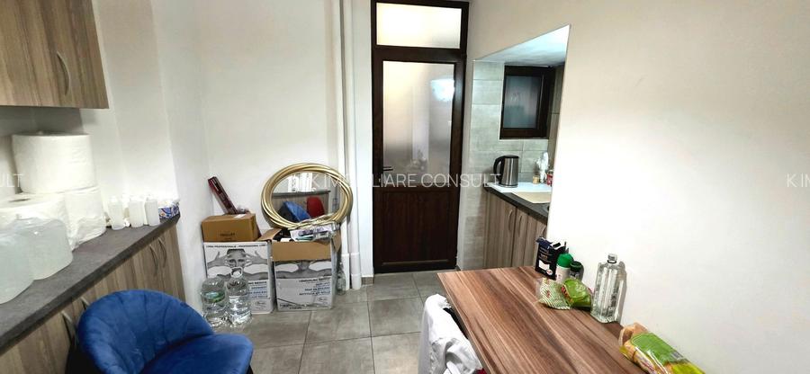 Apartament 2 camere de vânzare în zona Universitate ideal investitie - 12
