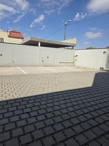 Spații birouri în clădire nouă, vedere spre Bega, 2 etaje disponibile