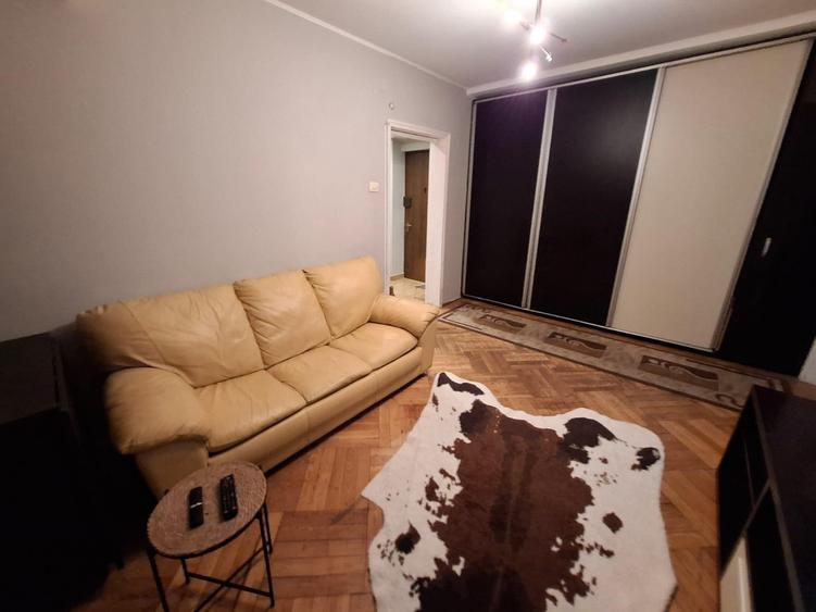 APARTAMENT DE VÂNZARE CU DOUĂ CAMERE IN ZONA LACUL TEI SEC. 2