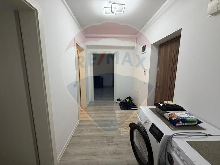 Vanzare apartament 2 camere zona Pallady