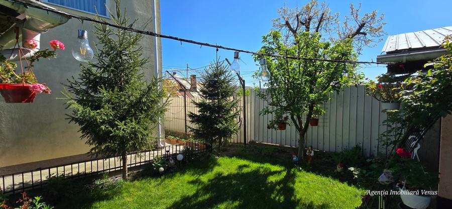 Casa cu etaj zona Puskin