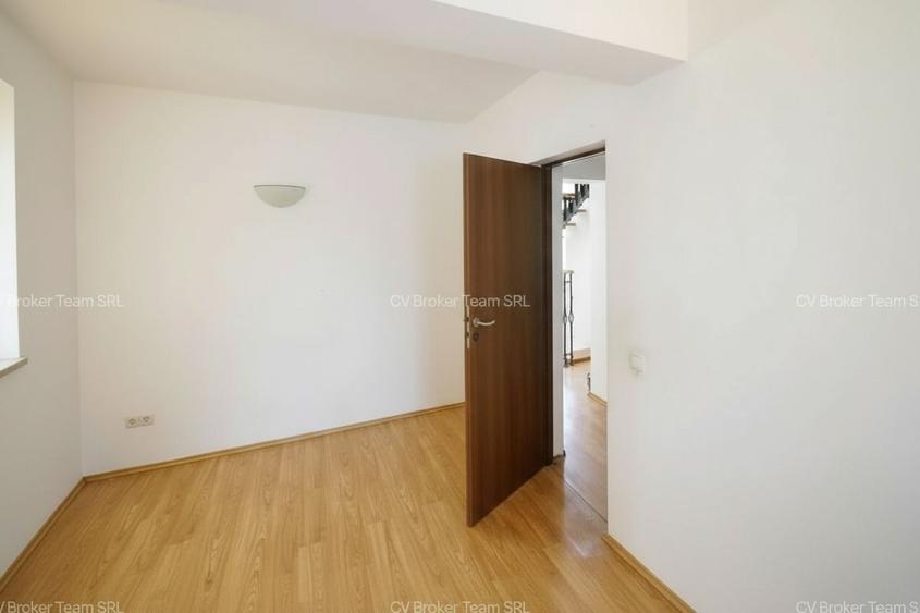 Vila D+P+1+M,Otopeni,300 mpu,ultracentral