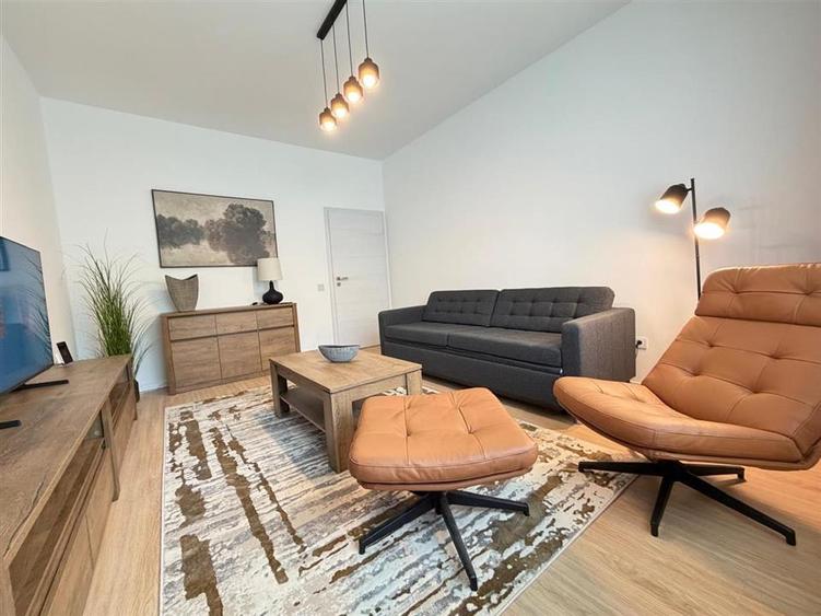 Apartament 2 camere, de inchiriat, langa AFI Mall, in Centrul Civic