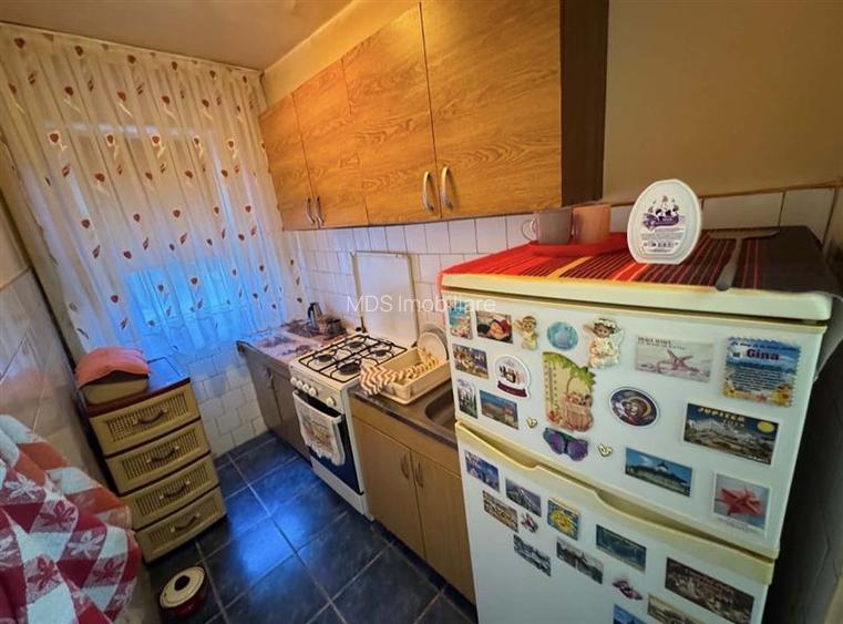 2 camere bloc izolat linga Judetean - 10