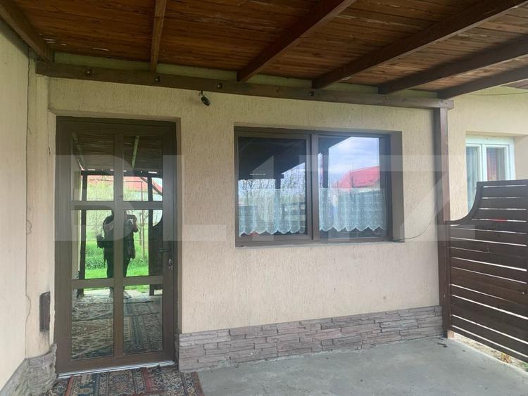 Casa de vanzare cu 3 camere, 80 mp, zona Mureșeni