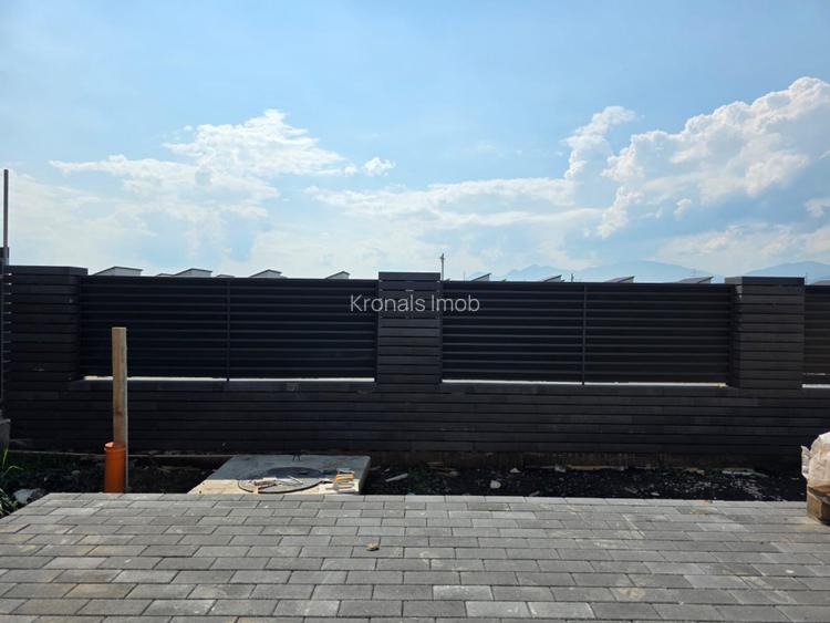 Casa individuala pe parter, teren 300mp, Sânpetru - 4