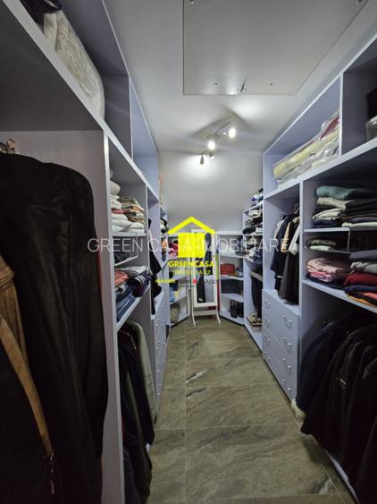 Casă deosebită, 234mp utili, 500mp teren liber, zona Borhanci