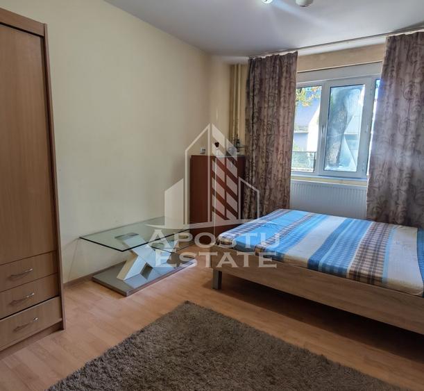 Garsoniera de vanzare cu bucatarie separata, zona Lipovei, Timisoara