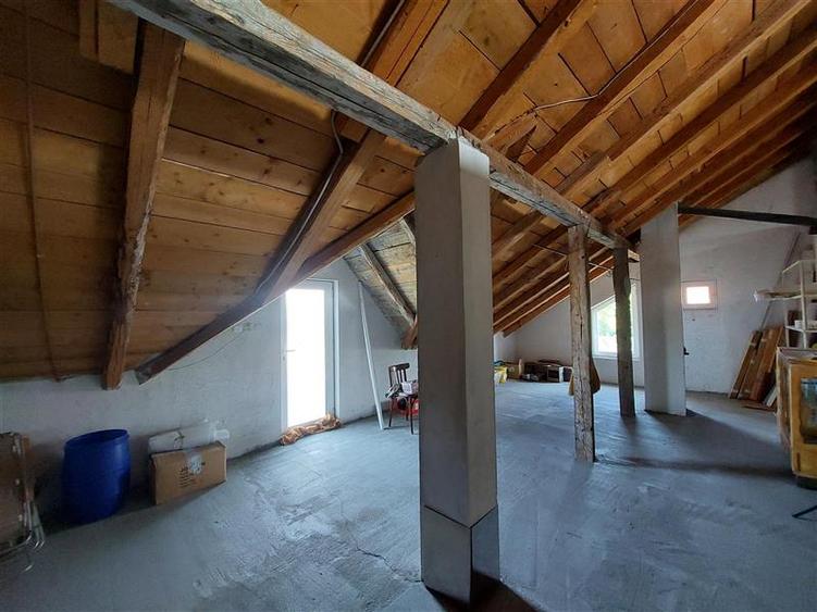Casa spatioasa langa Spitalul Judetean