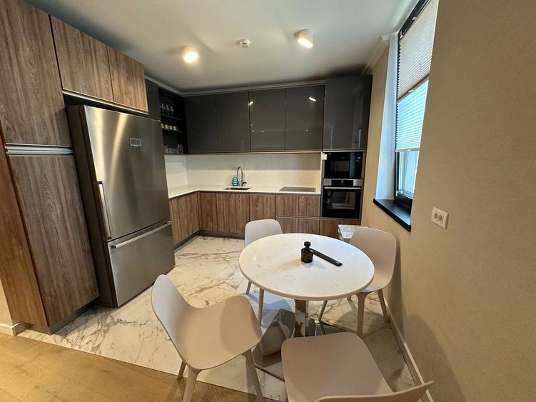 Apartament 3 camere -ISHO