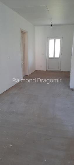 Casa de vanzare, central Tg.Ocna - 10
