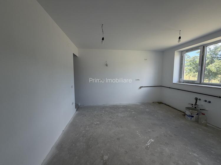 Duplex 6 camere | 238 MP | 576 MP teren | Zona Penny Micesti | - 12