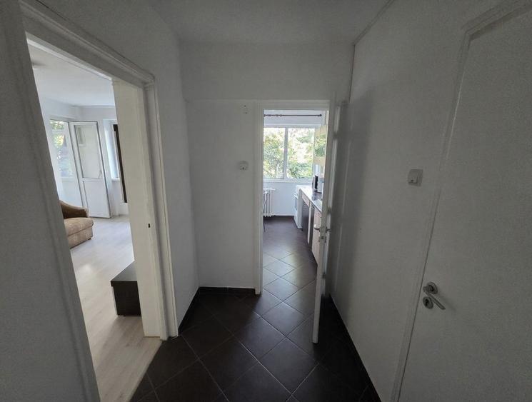 2 camere decomandat | Etaj 2/9 | Metrou Favorit
