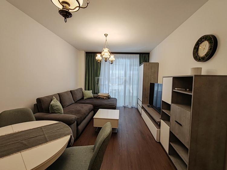 2 camere, et 2/11, 66 mp, parcare-Moghioros Park