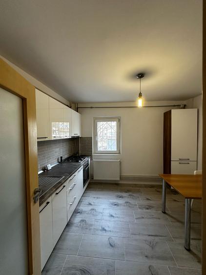 De inchiriat apartament 2 camere zona Olimpia-Stadion