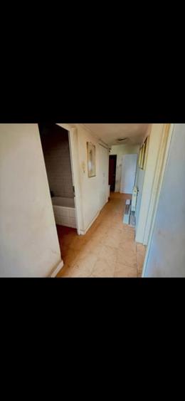 APARTAMENT DE VÂNZARE CU 3 CAMERE IN ZONA BUCUREȘTI-NOI SEC.1