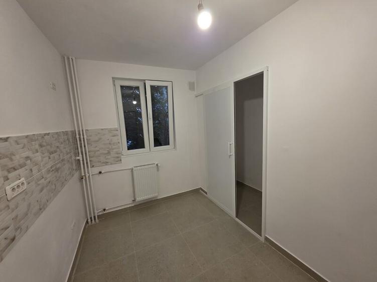 Basarabia, 5 minute metrou Costin Georgian pe Intrarea Muncii nr. 2 renovat
