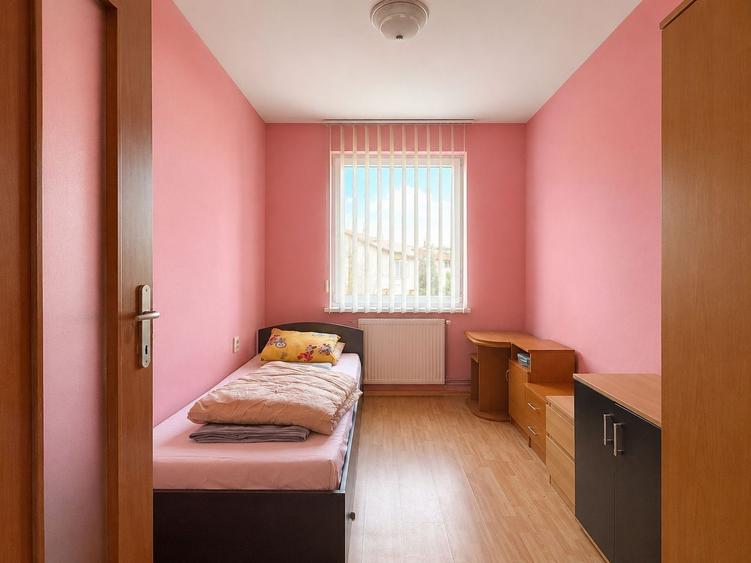 Casă de închiriat pentru firme