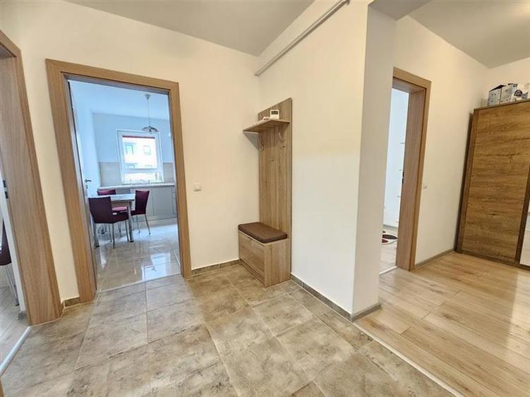 Inchiriere apartament 2 camere Maurer etaj 1 cu parcare