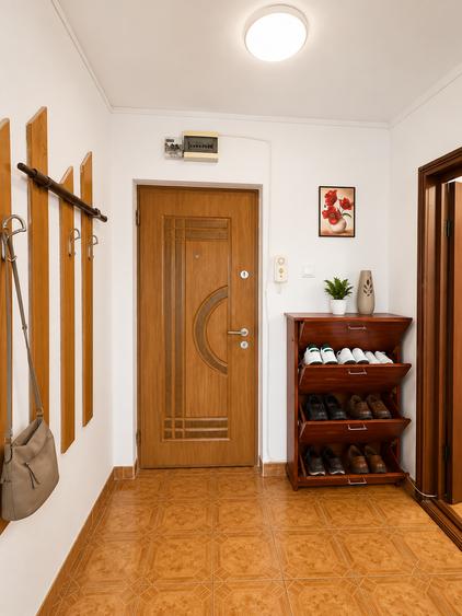 🏡 Apartament cu 2 camere semidecomandat – Zona Săvenilor (Turn), Botoșani